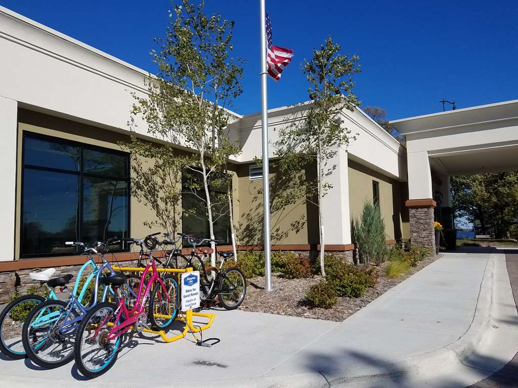 Hampton Inn Spicer Green Lake