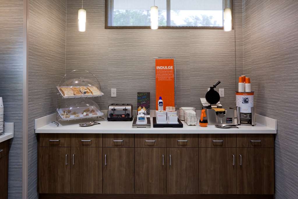 Hampton Inn Spicer Green Lake