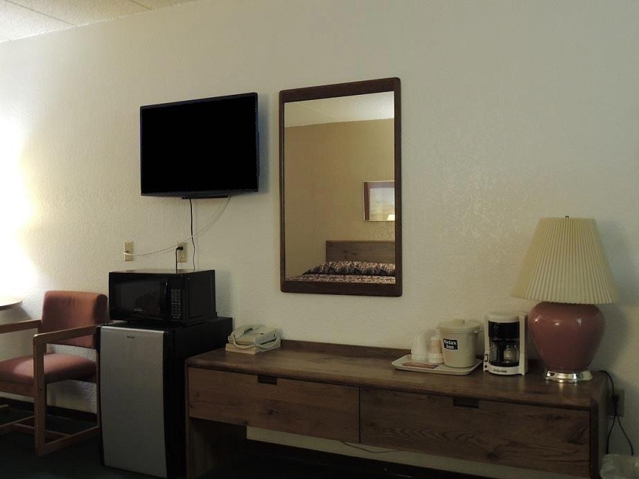 America's Best Inn Stewartville