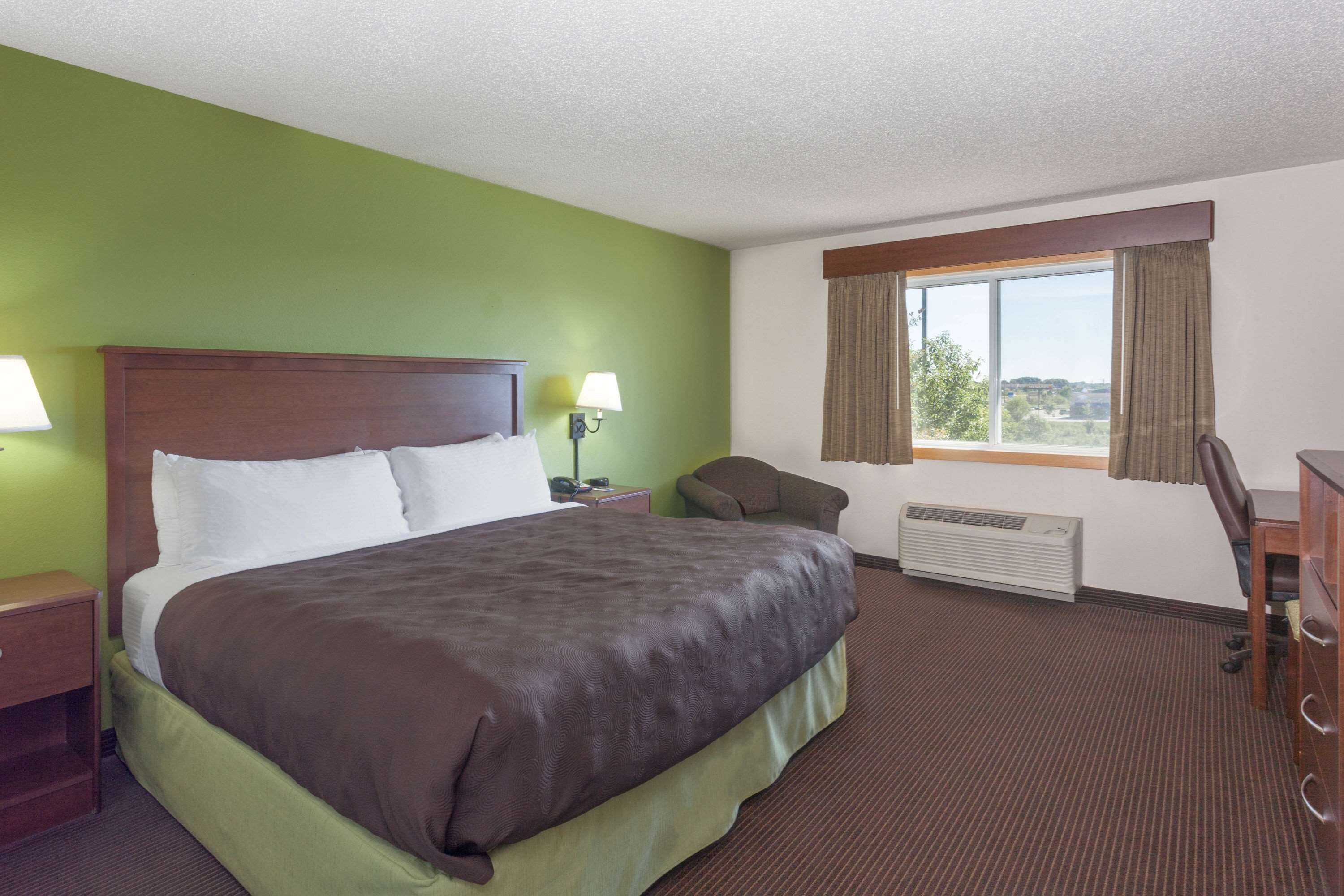 AmericInn by Wyndham Stillwater