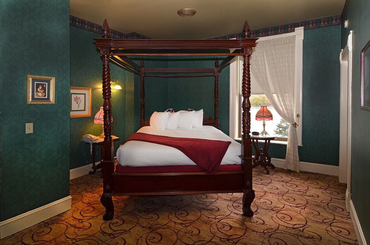 Water Street Inn
