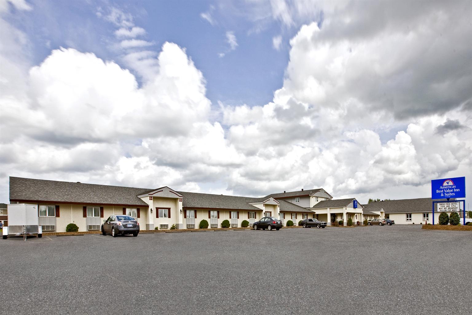 Americas Best Value Inn & Suites Thief River Falls