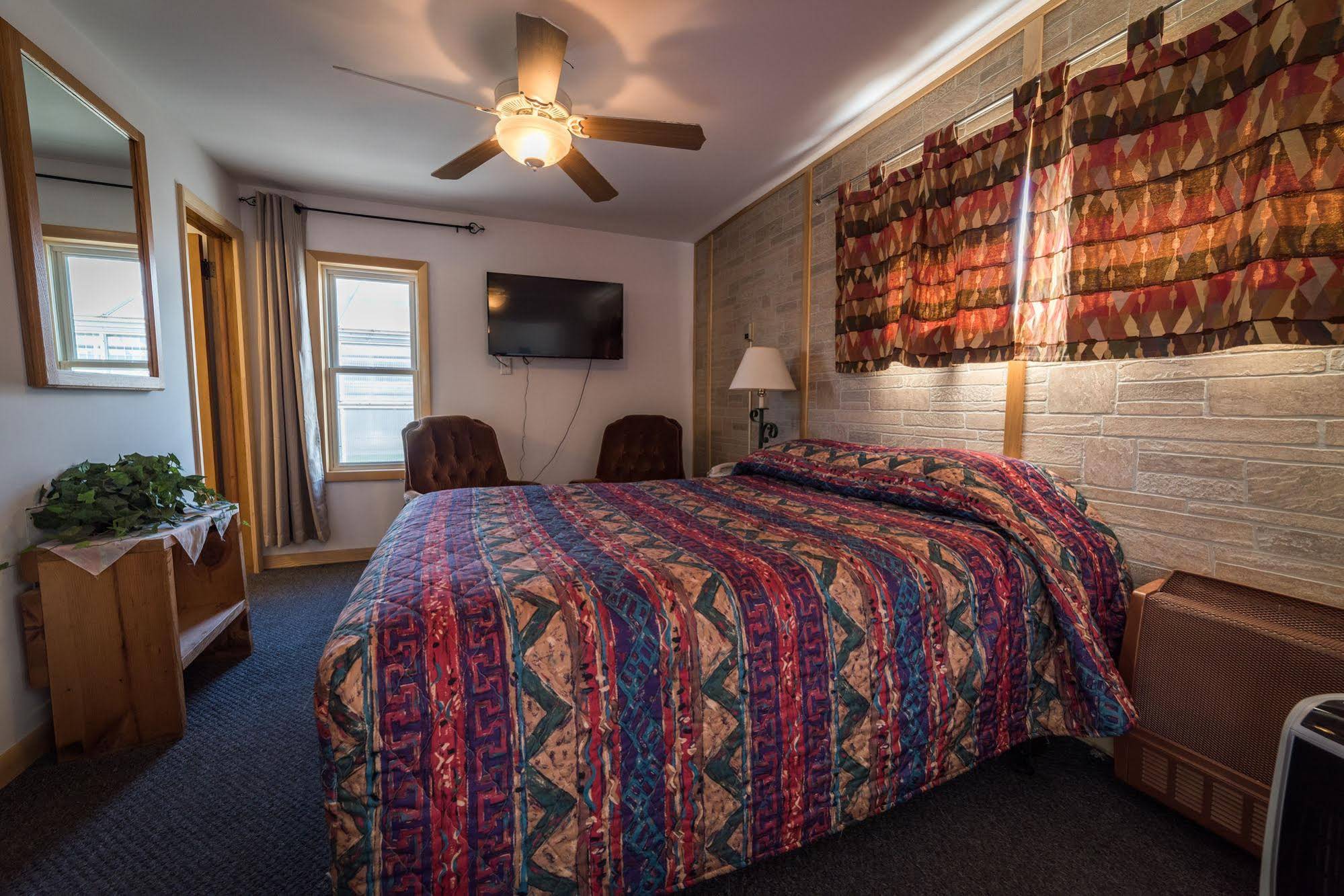 Viking Motel