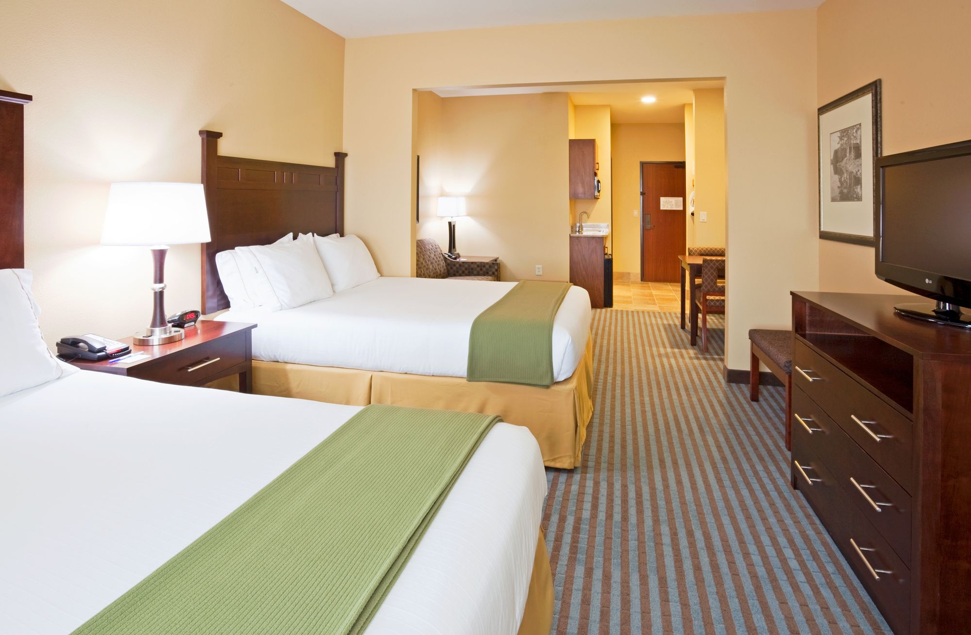 Comfort Inn & Suites Mountain Iron and Virginia