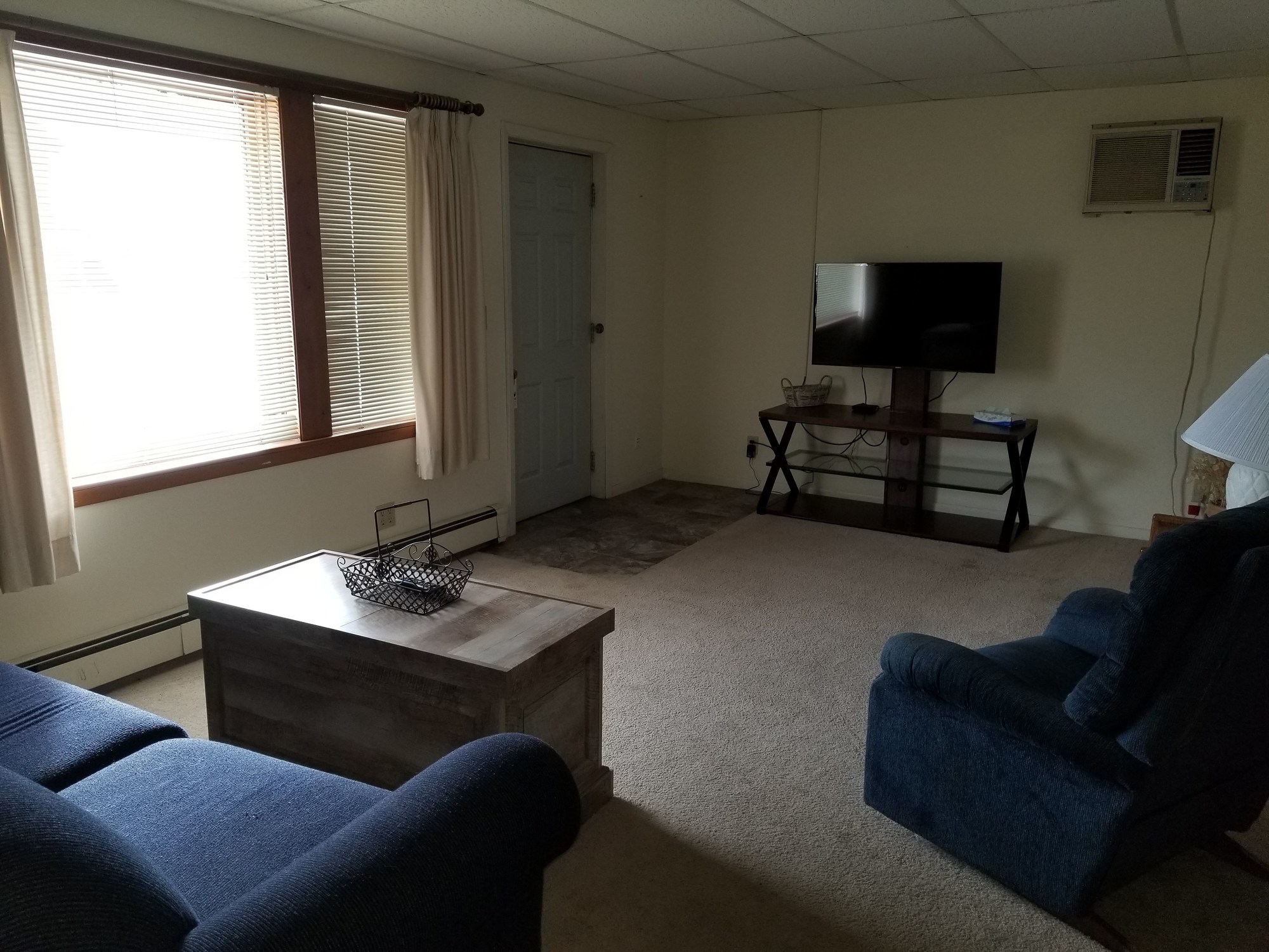 Lakeshor Motor Inn