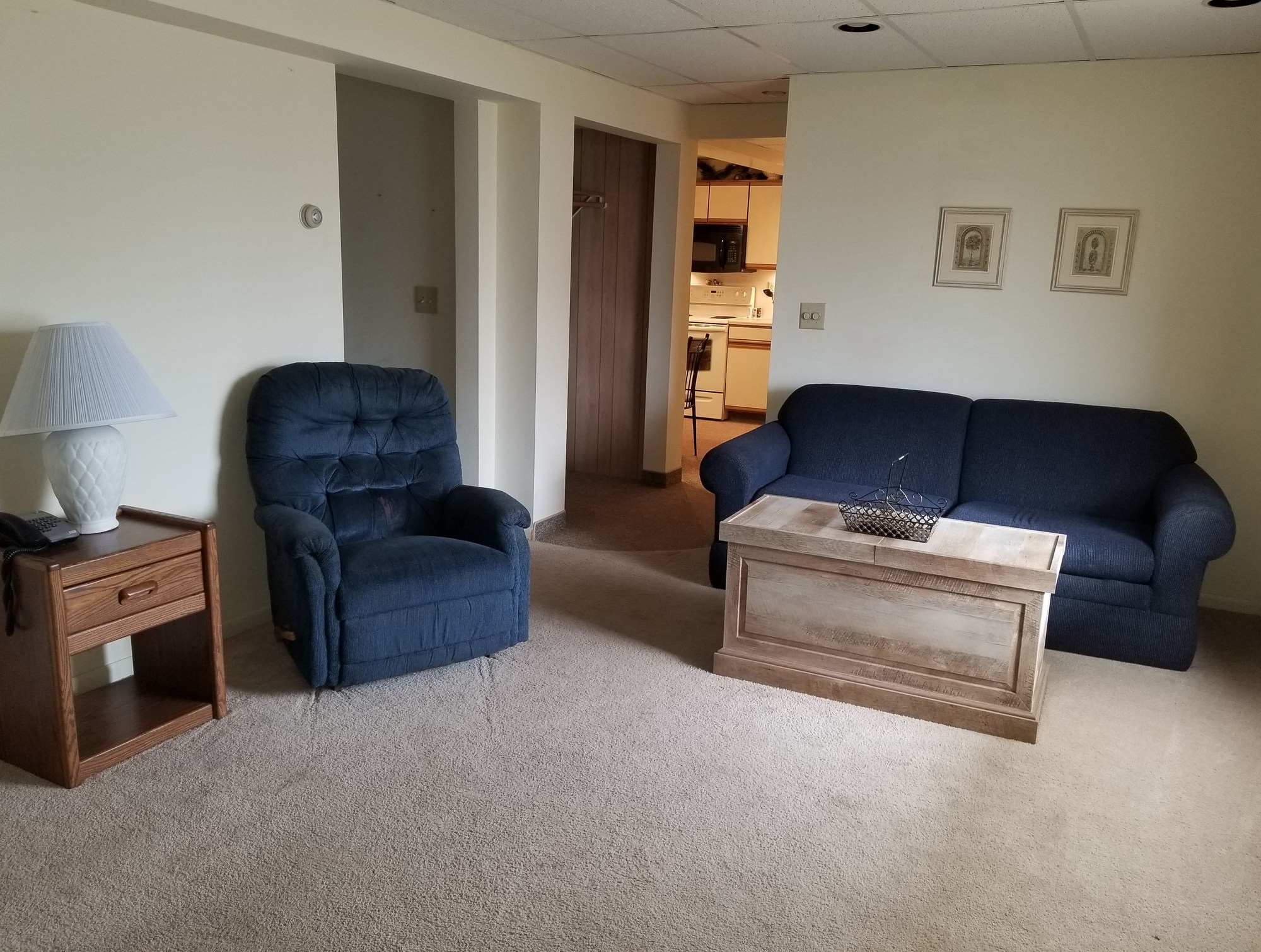 Lakeshor Motor Inn