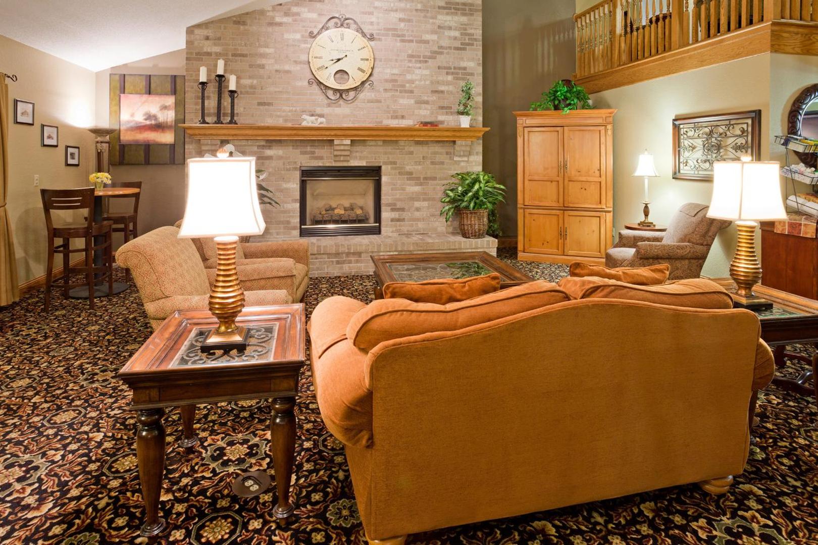AmericInn by Wyndham White Bear Lake St. Paul