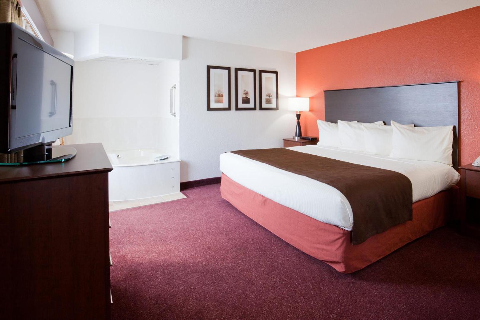 AmericInn by Wyndham White Bear Lake St. Paul