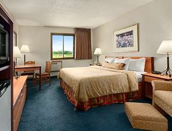 Days Inn by Wyndham Willmar