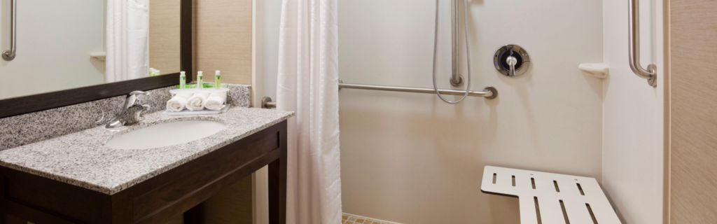 Holiday Inn Express & Suites Willmar