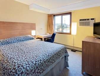 Days Inn by Wyndham Winona