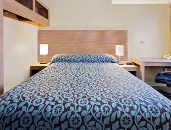 Days Inn by Wyndham Winona