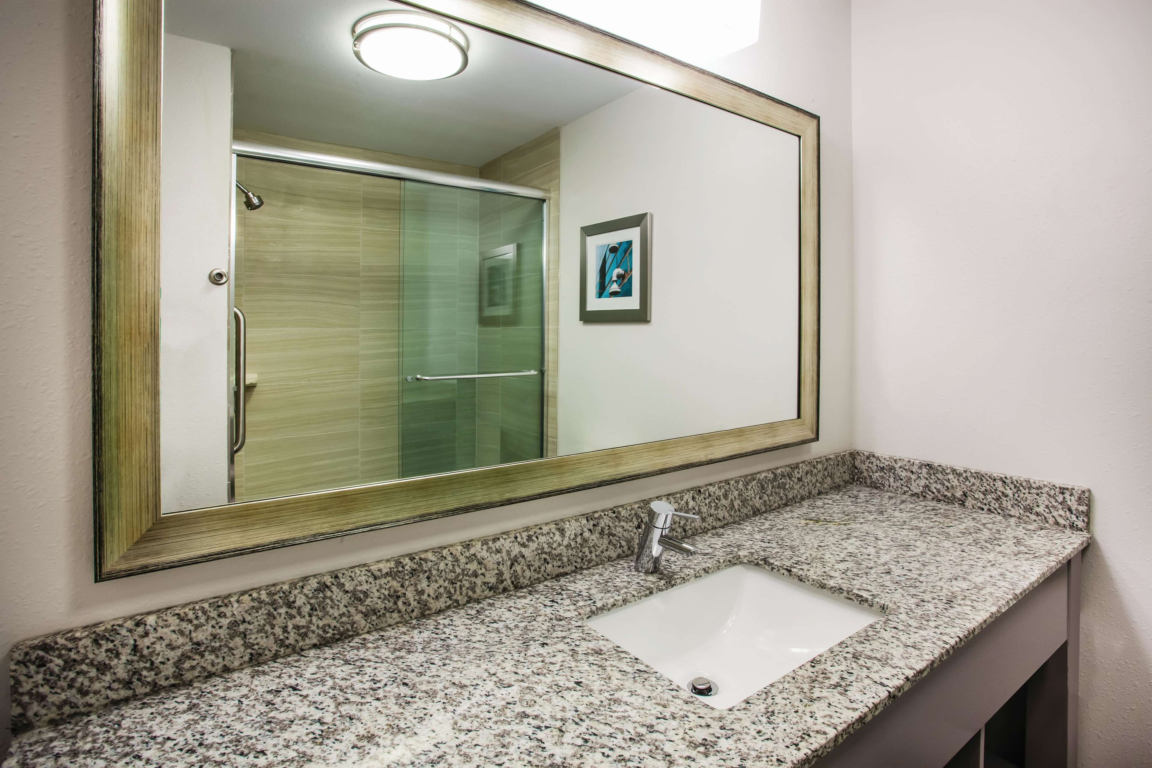 La Quinta Inn & Suites by Wyndham St. Paul - Woodbury