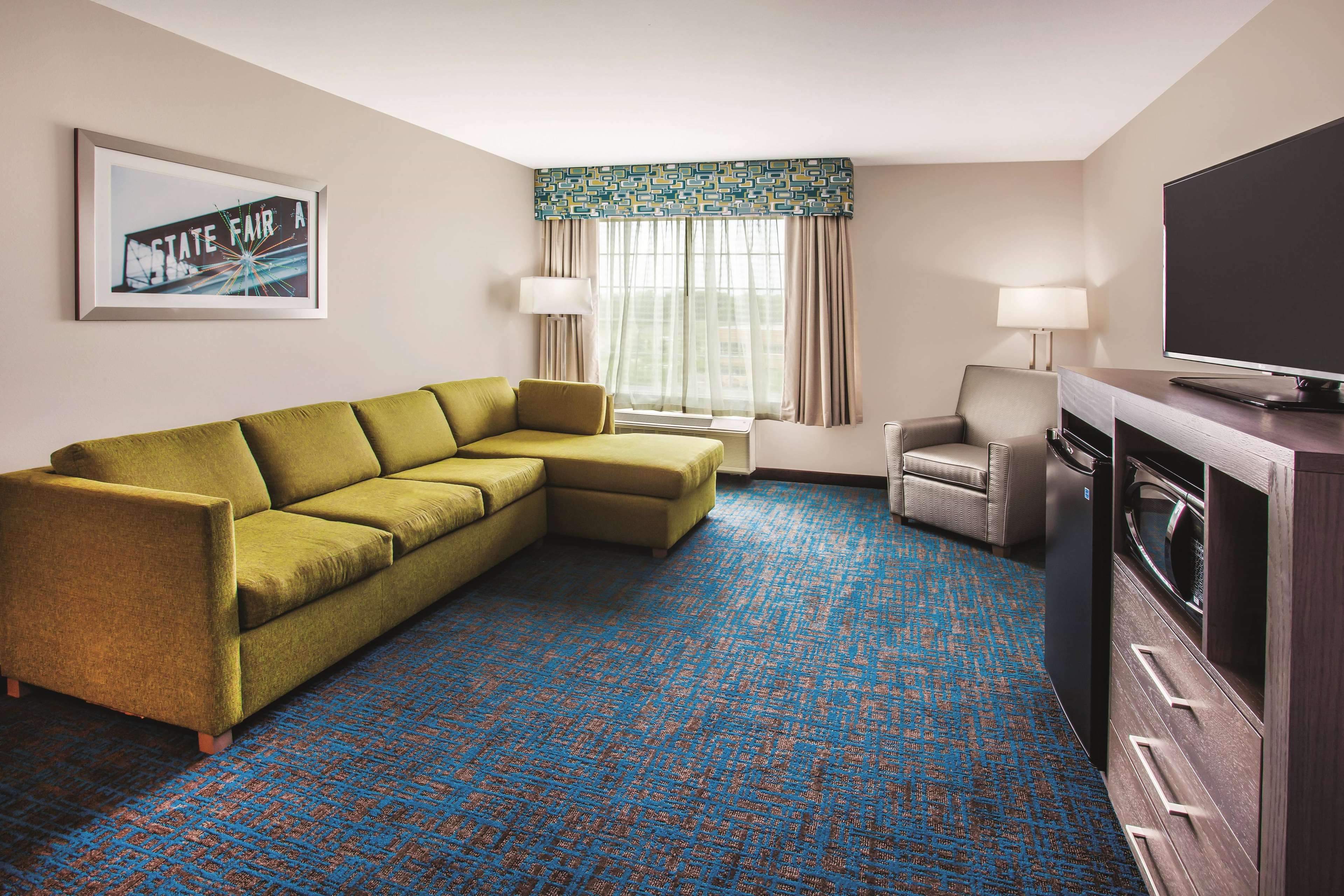 La Quinta Inn & Suites by Wyndham St. Paul - Woodbury