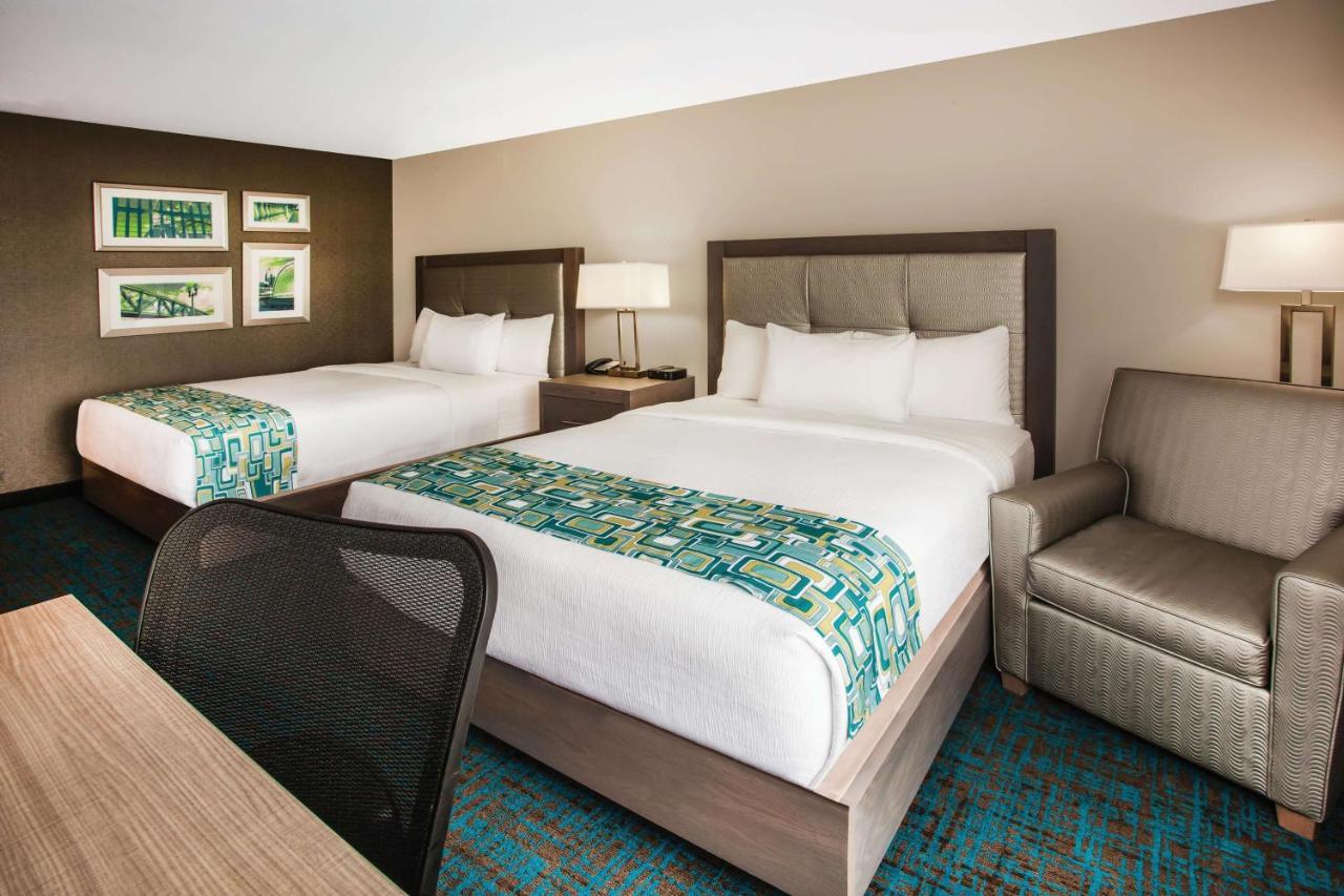 La Quinta Inn & Suites by Wyndham St. Paul - Woodbury