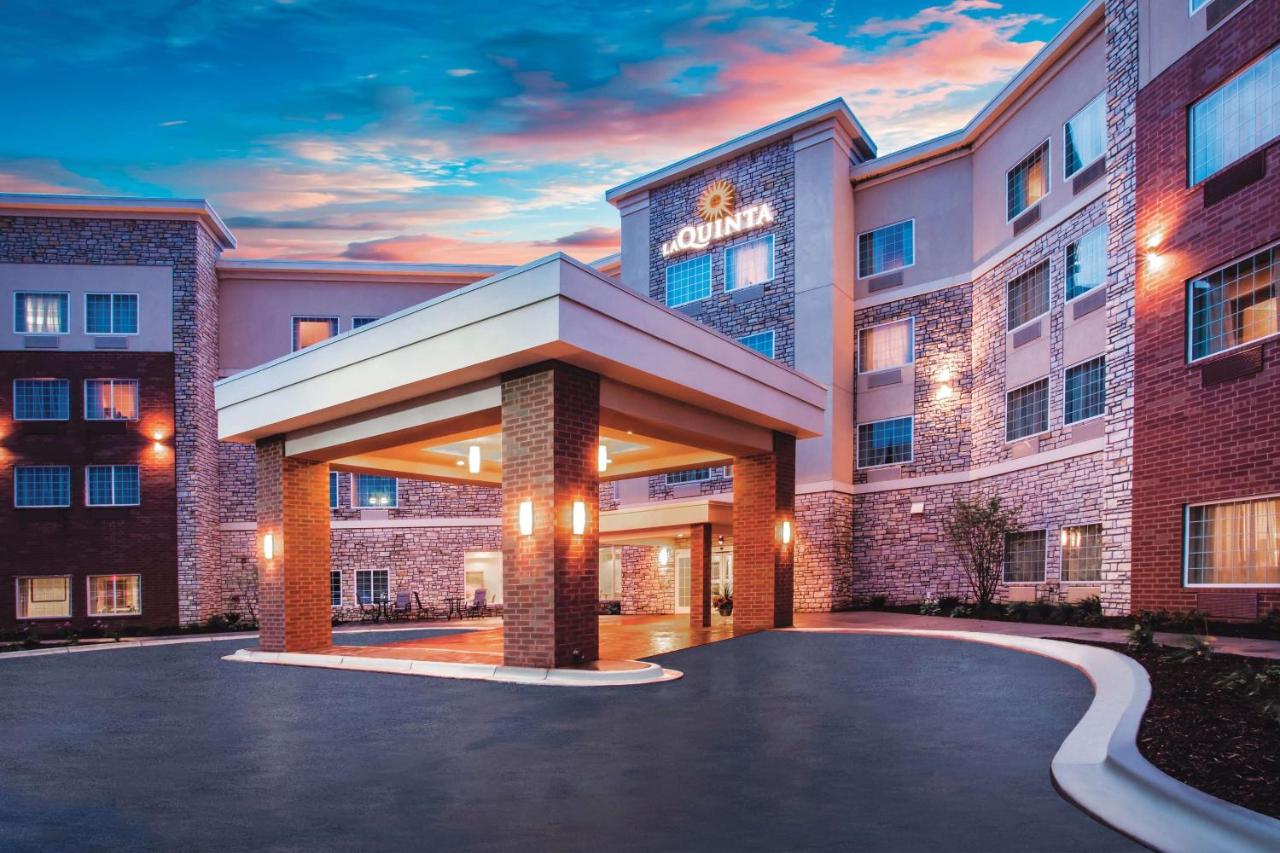 La Quinta Inn & Suites by Wyndham St. Paul - Woodbury