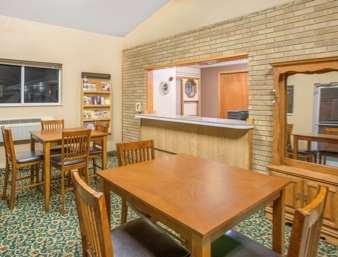 Days Inn by Wyndham Worthington