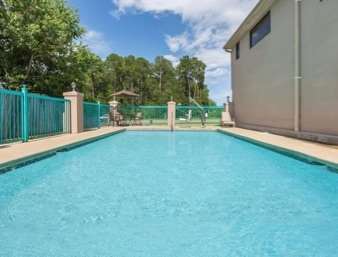 Baymont Biloxi/Ocean Springs