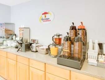 Super 8 by Wyndham Diberville Biloxi Area
