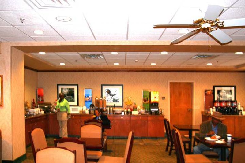Hampton Inn Canton