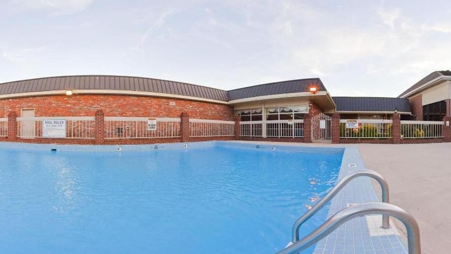 Holiday Inn Express & Suites Corinth
