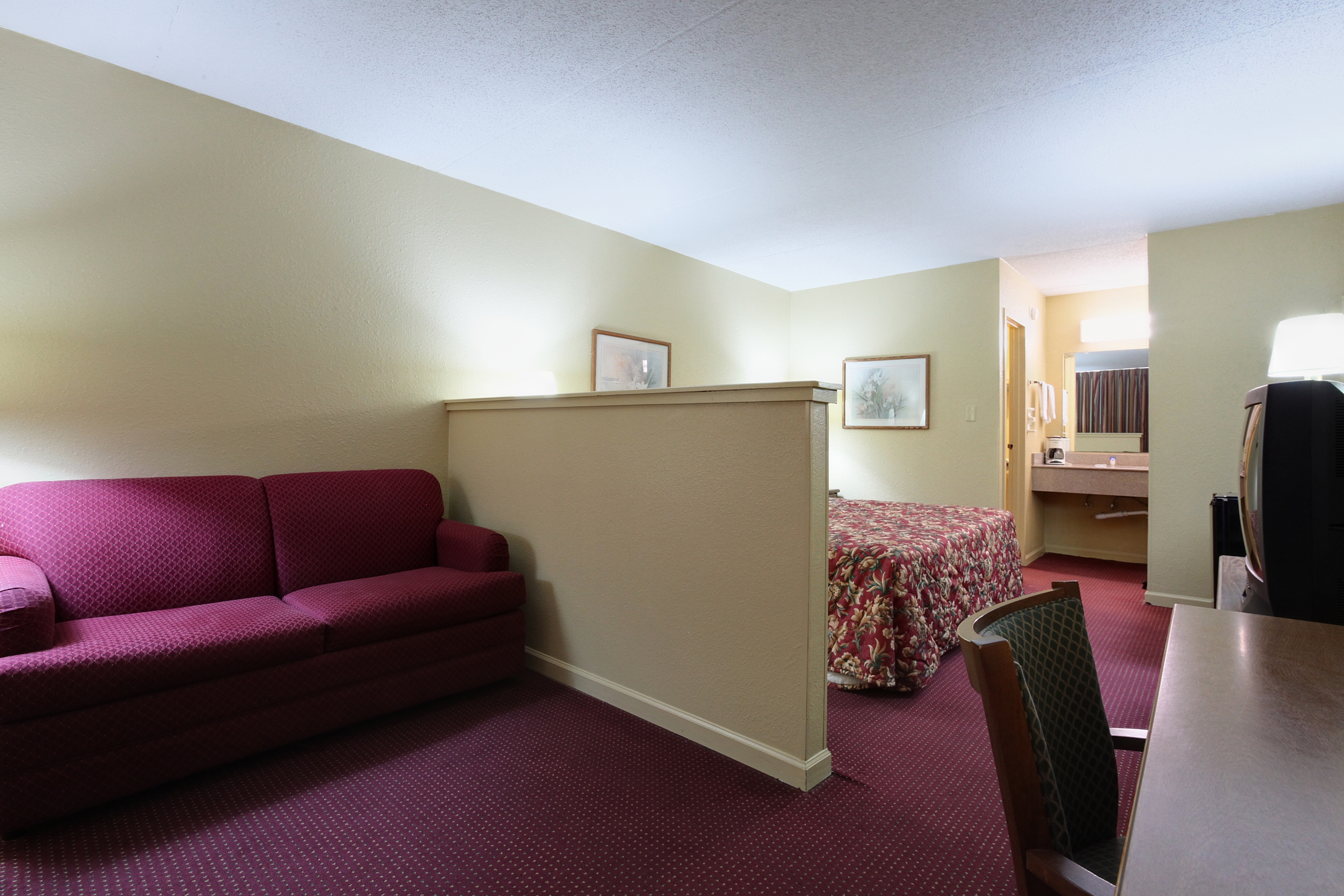 Americas Best Value Inn and Suites Greenville