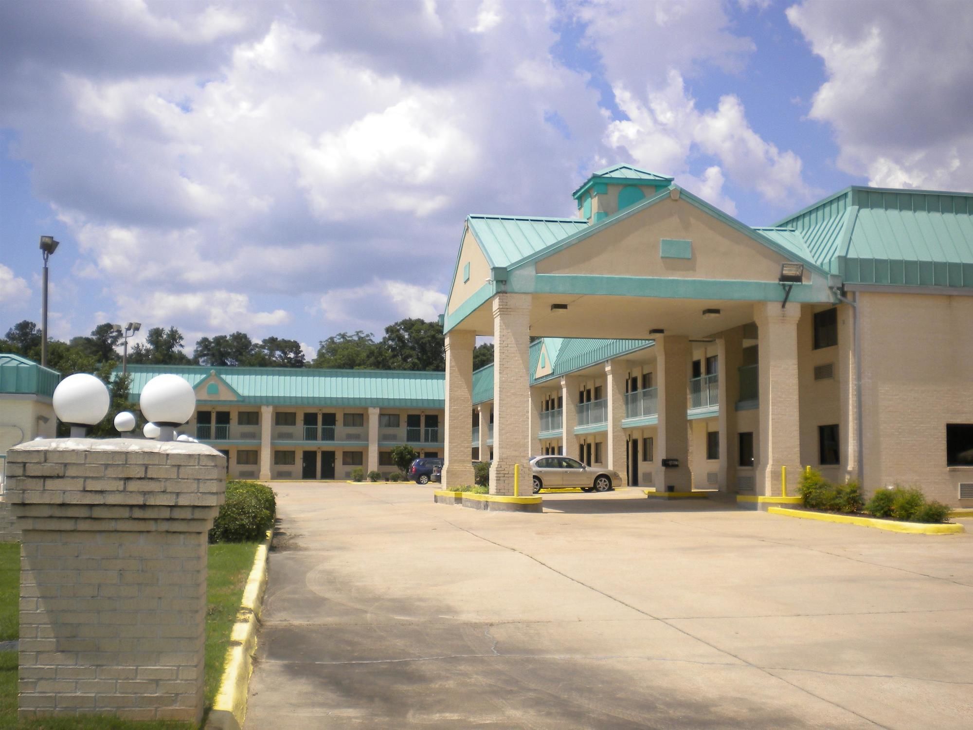 Western Inn Express Hazlehurst