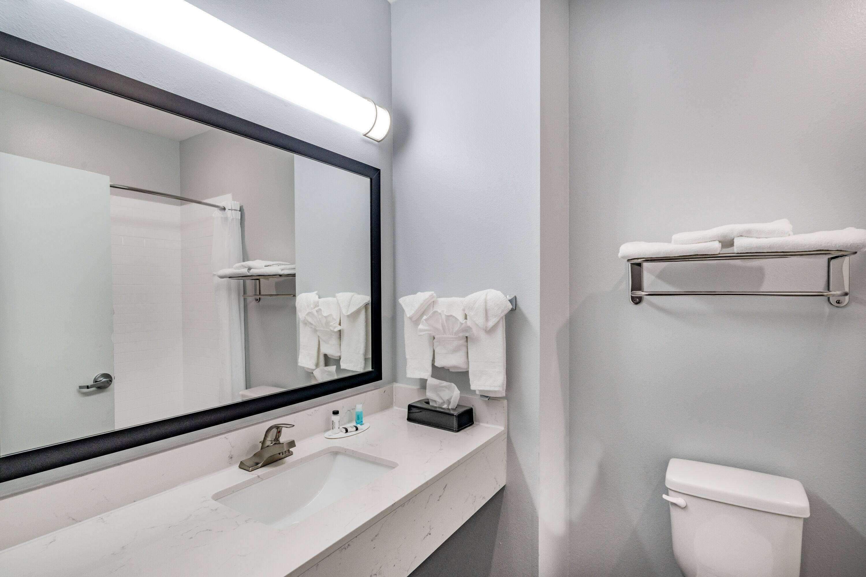 Days Inn & Suites by Wyndham Horn Lake/Memphis Graceland