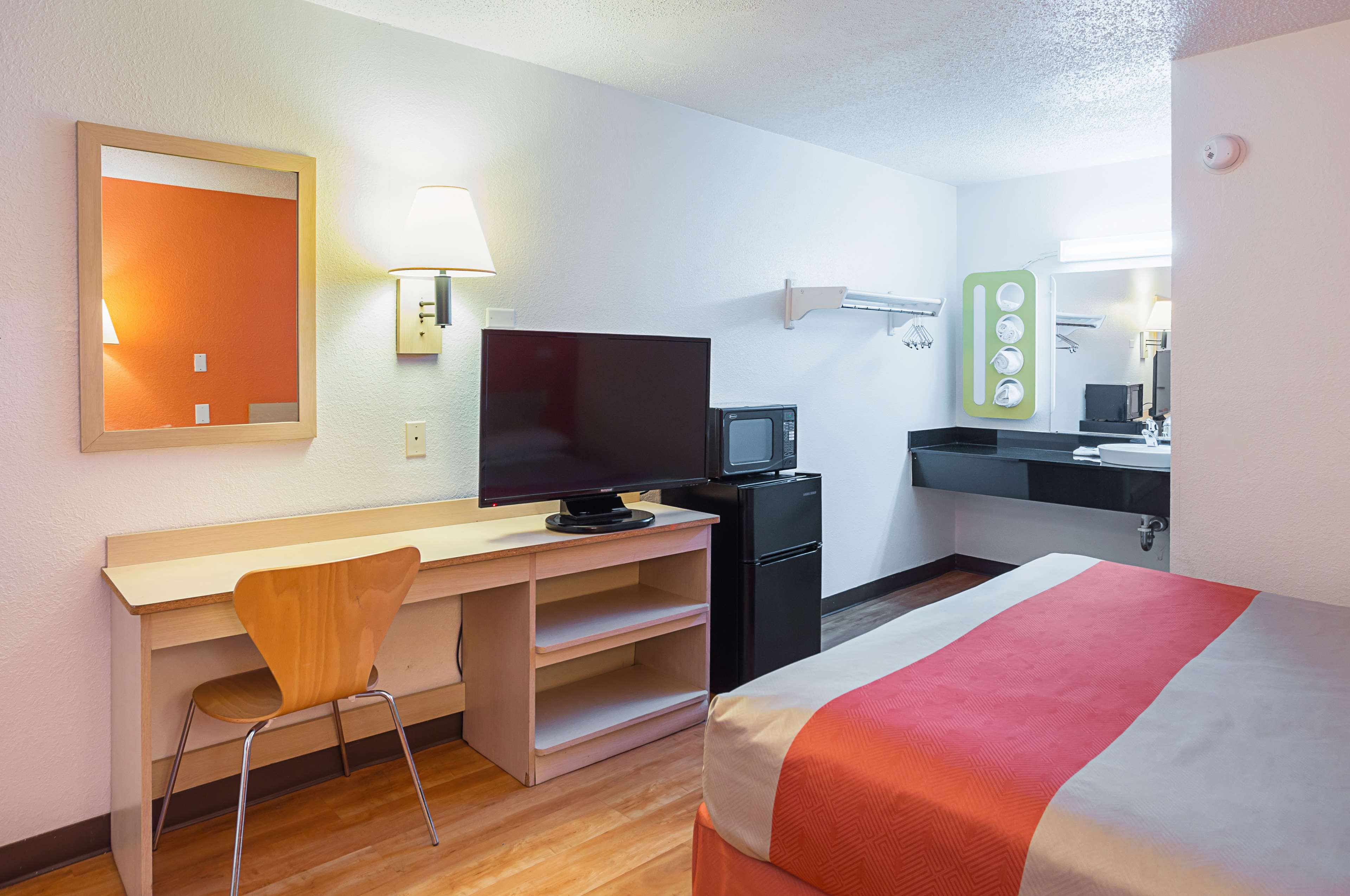 Motel 6 Jackson Ms