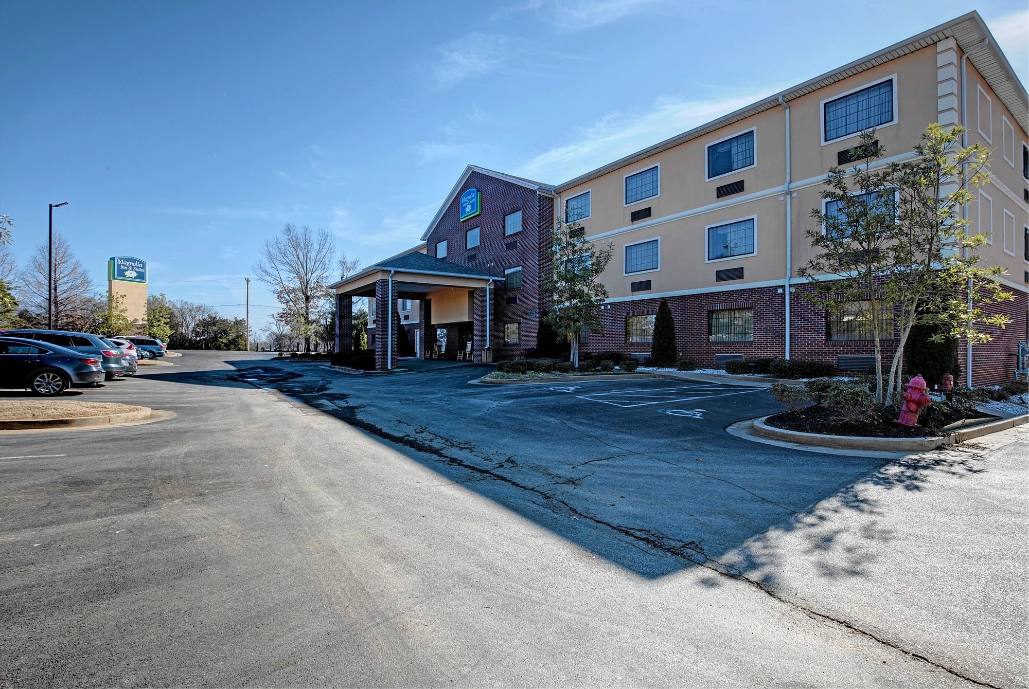 Magnolia Inn and Suites Olive Branch