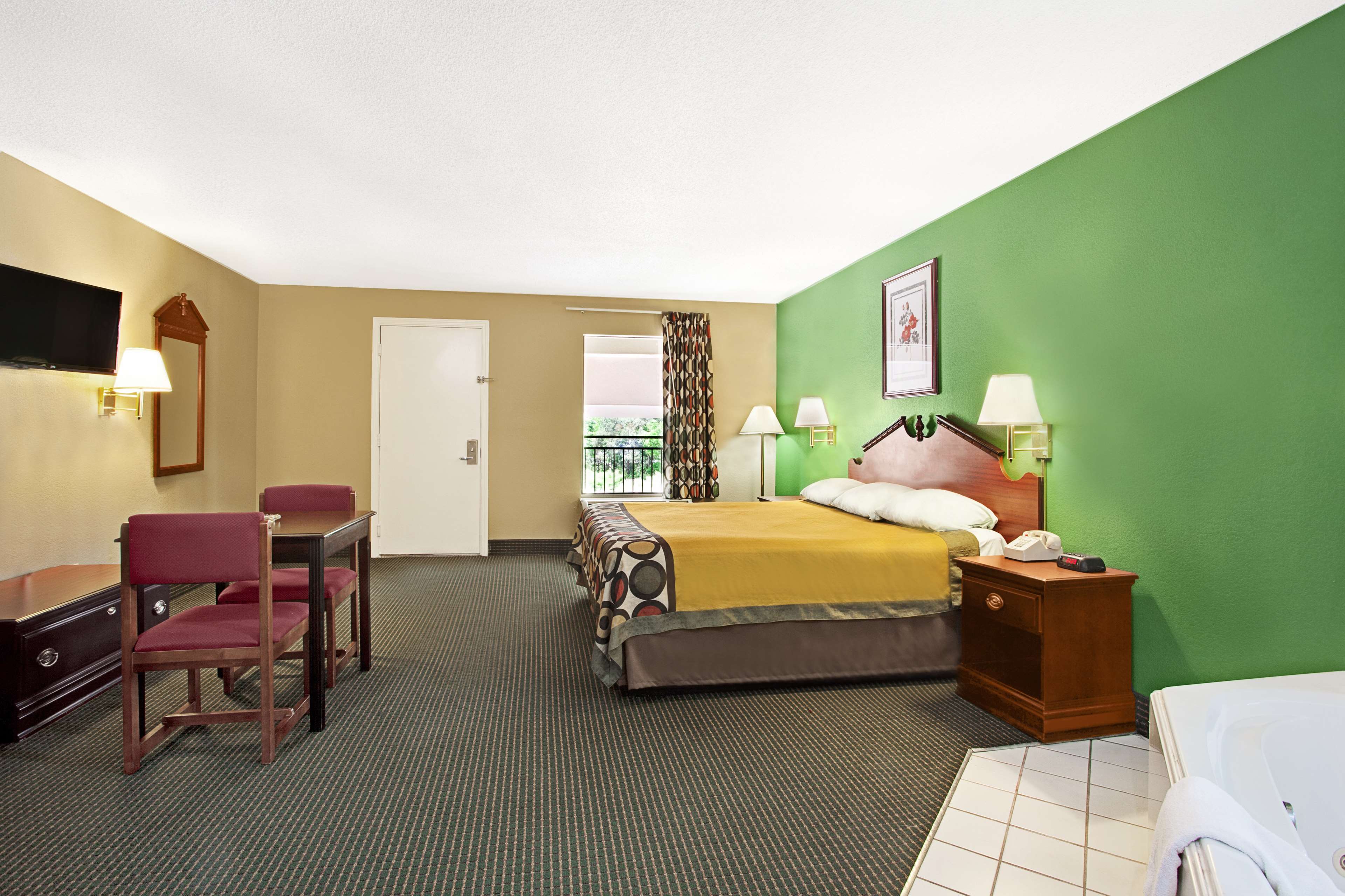 Super 8 by Wyndham Pearl/Jackson/East