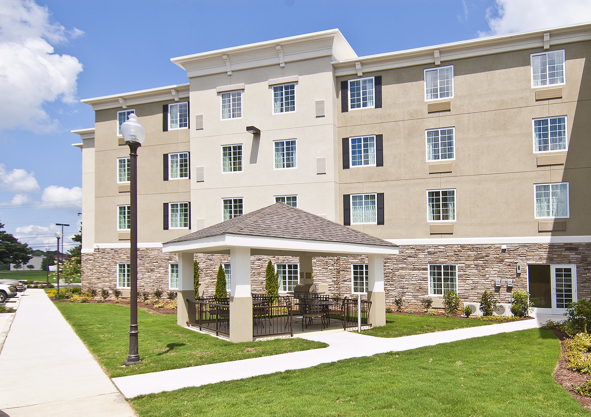 Candlweood Suites Tupelo North