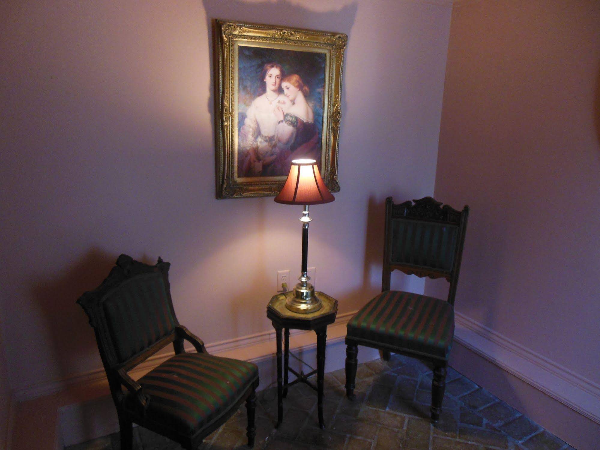 The Inn at Cedar Grove