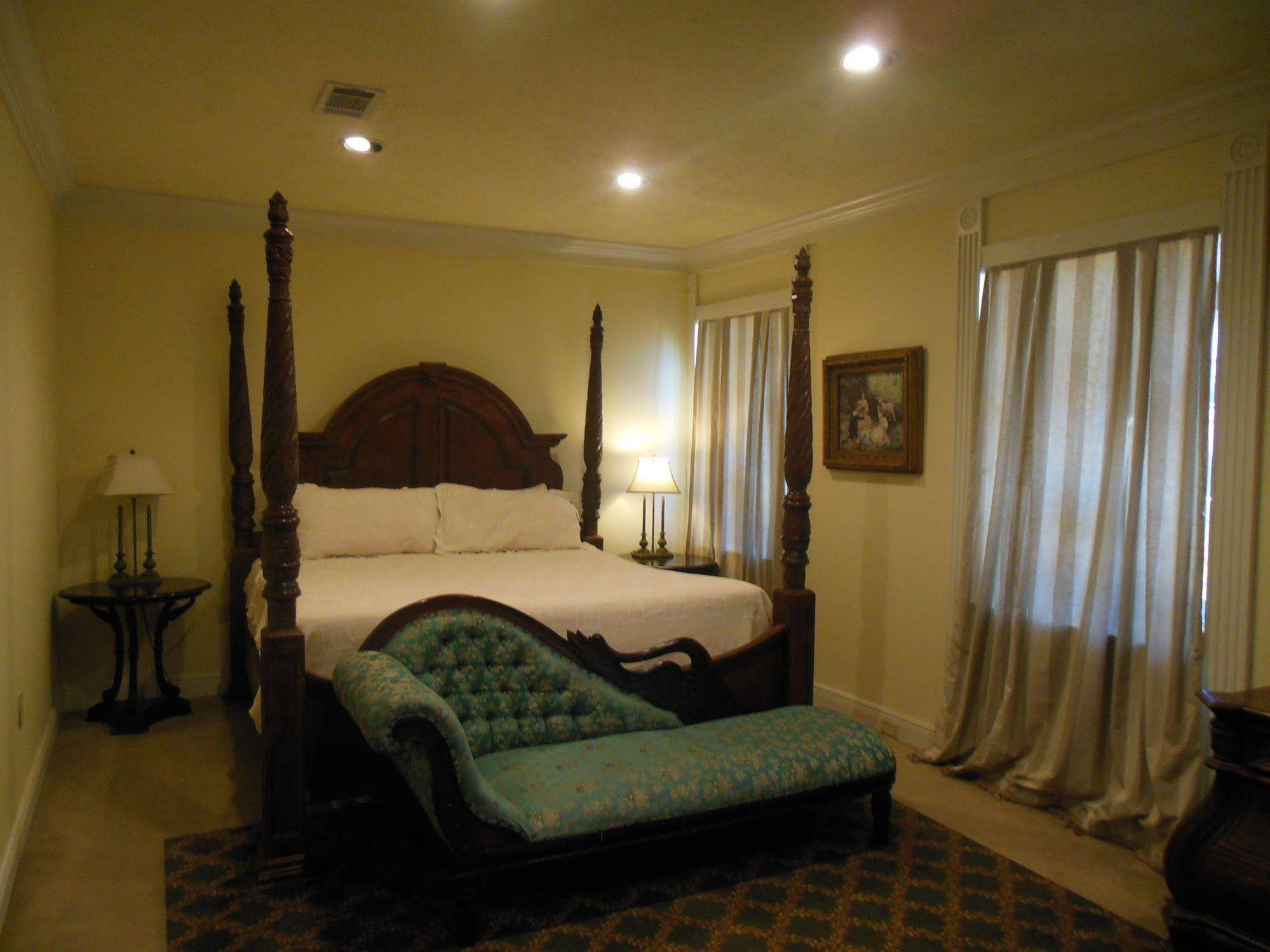 The Inn at Cedar Grove