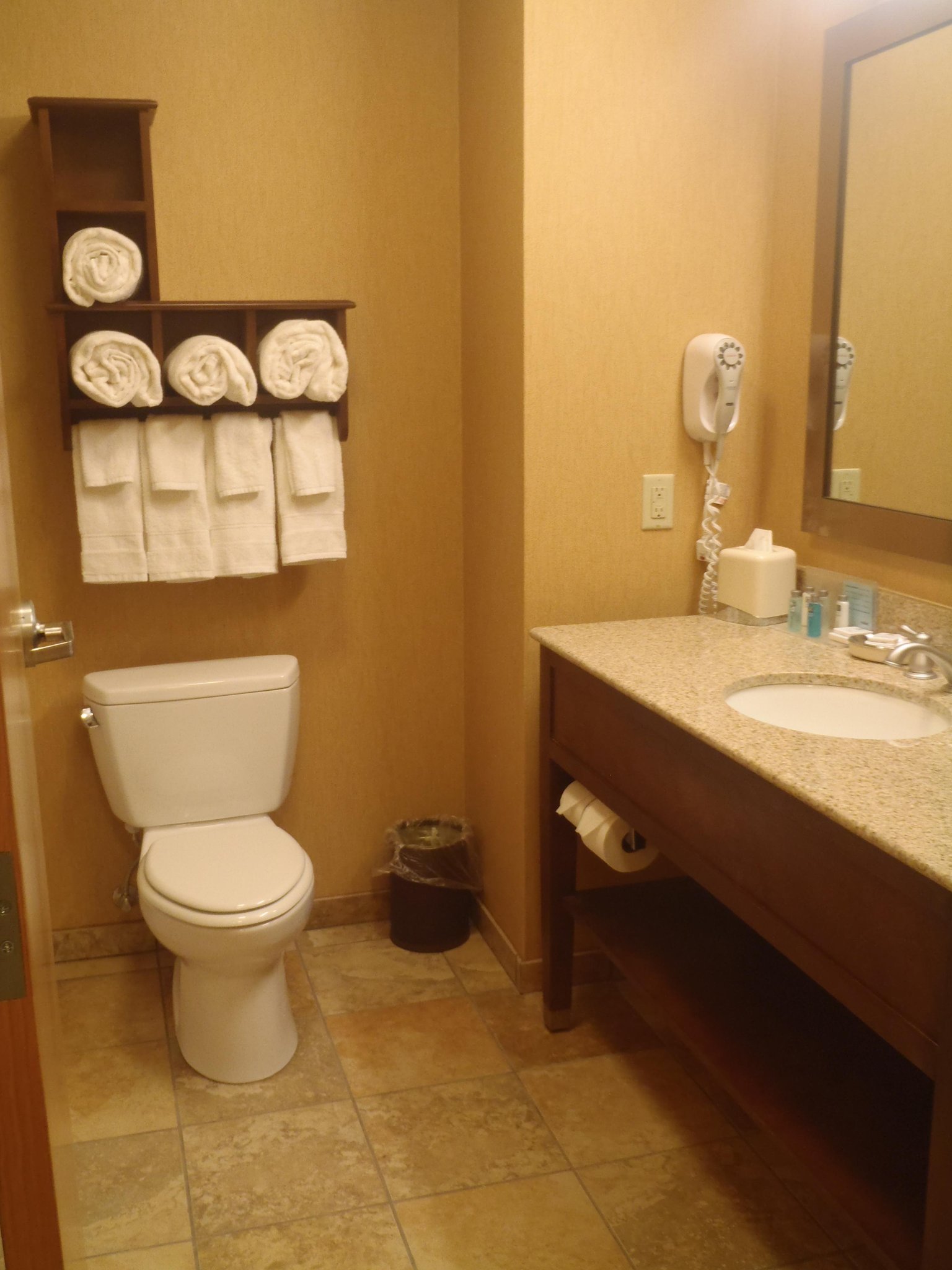 Hampton Inn & Suites Wiggins