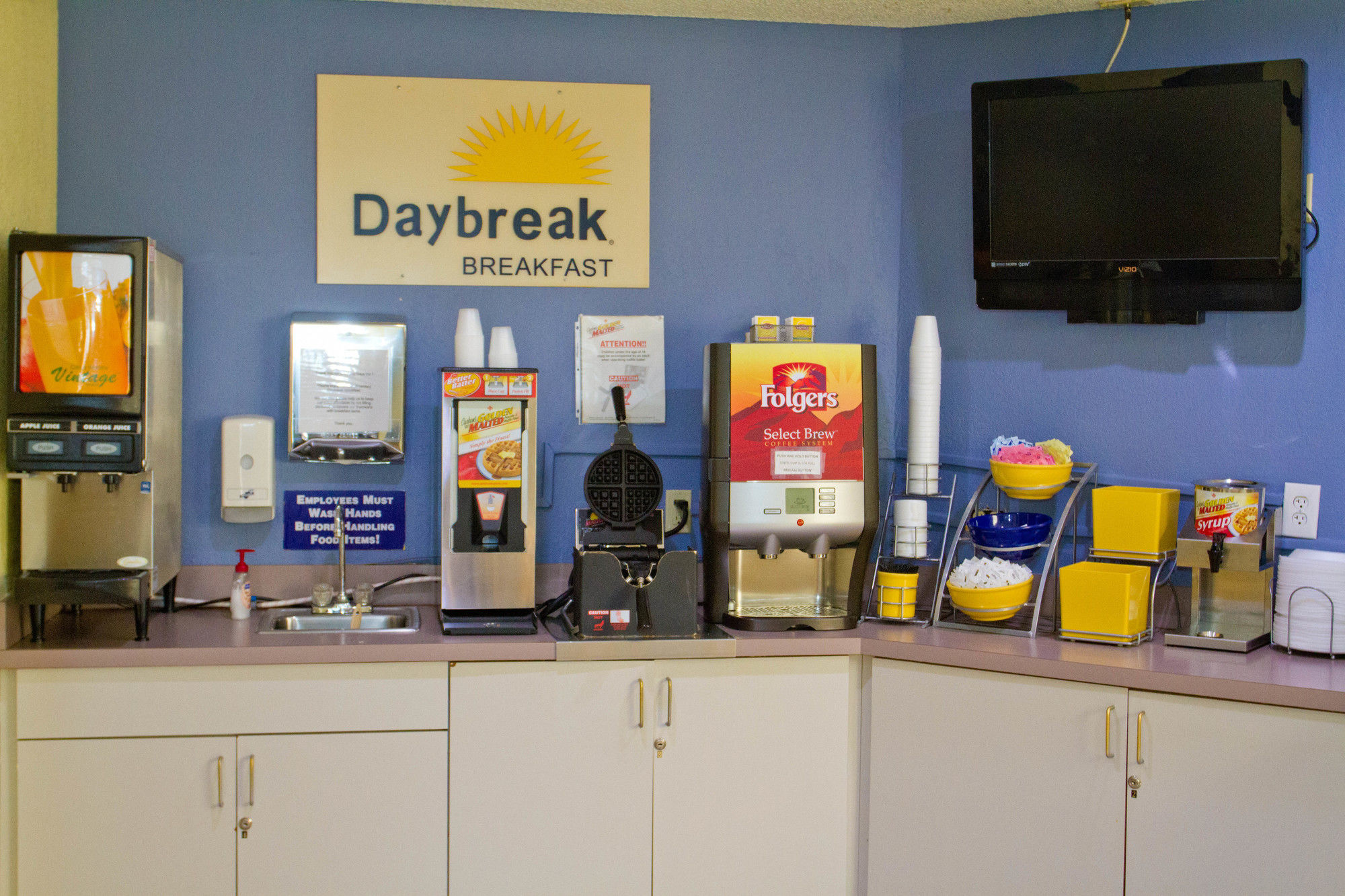 Days Inn by Wyndham Blue Springs