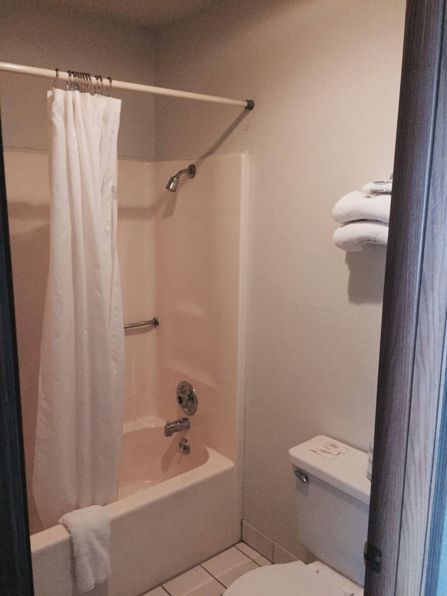 Country Inn Bolivar