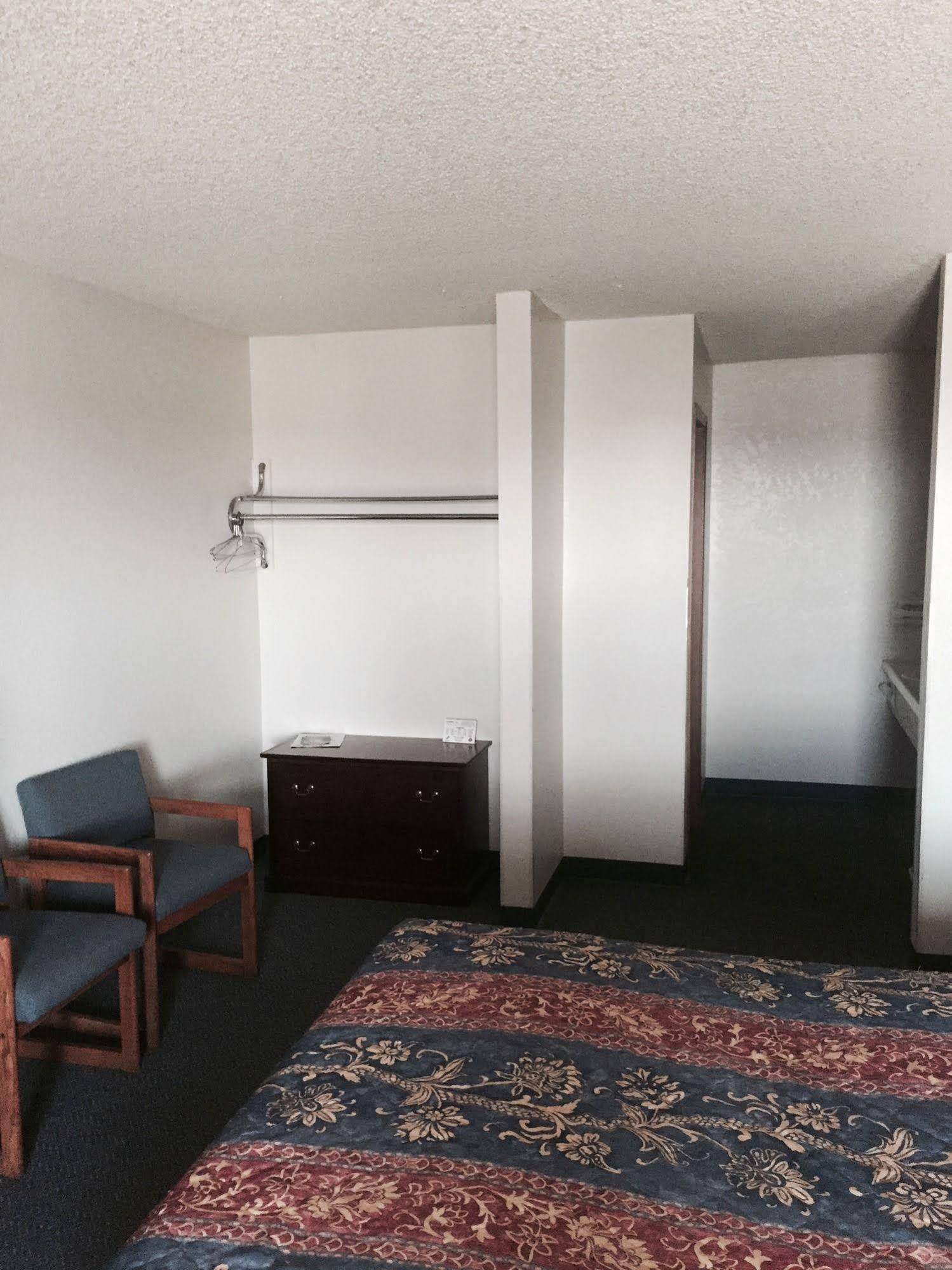 Country Inn Bolivar
