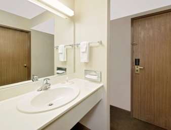 Days Inn by Wyndham Boonville