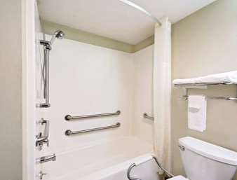 Days Inn by Wyndham Boonville