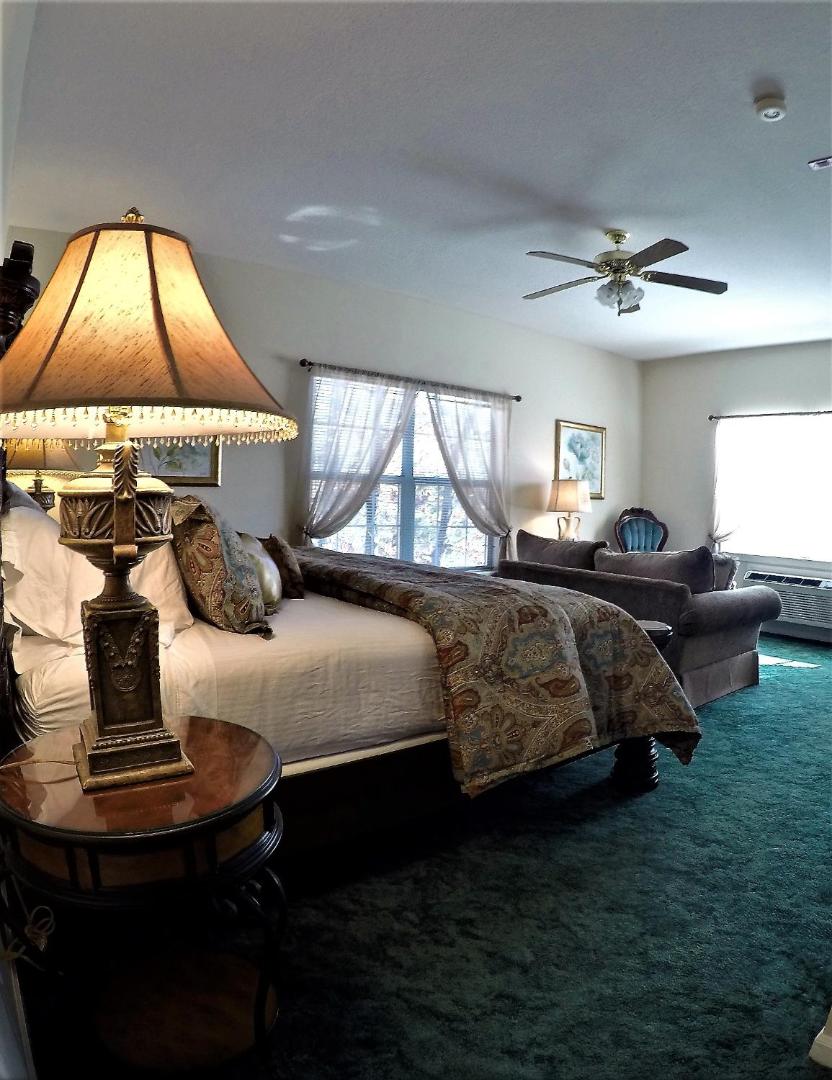 Bradford House Bed & Breakfast