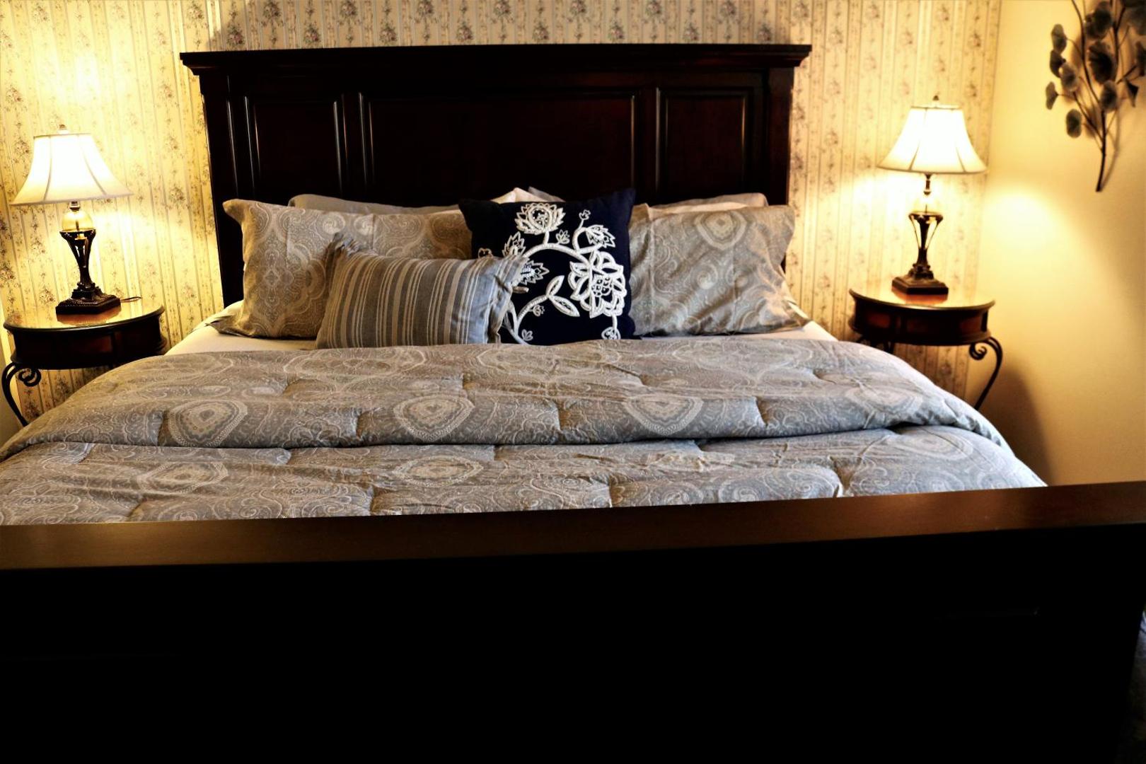 Bradford House Bed & Breakfast