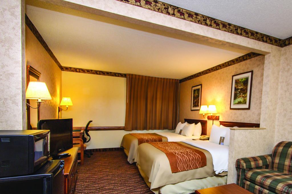 Comfort Inn & Suites Branson Meadows