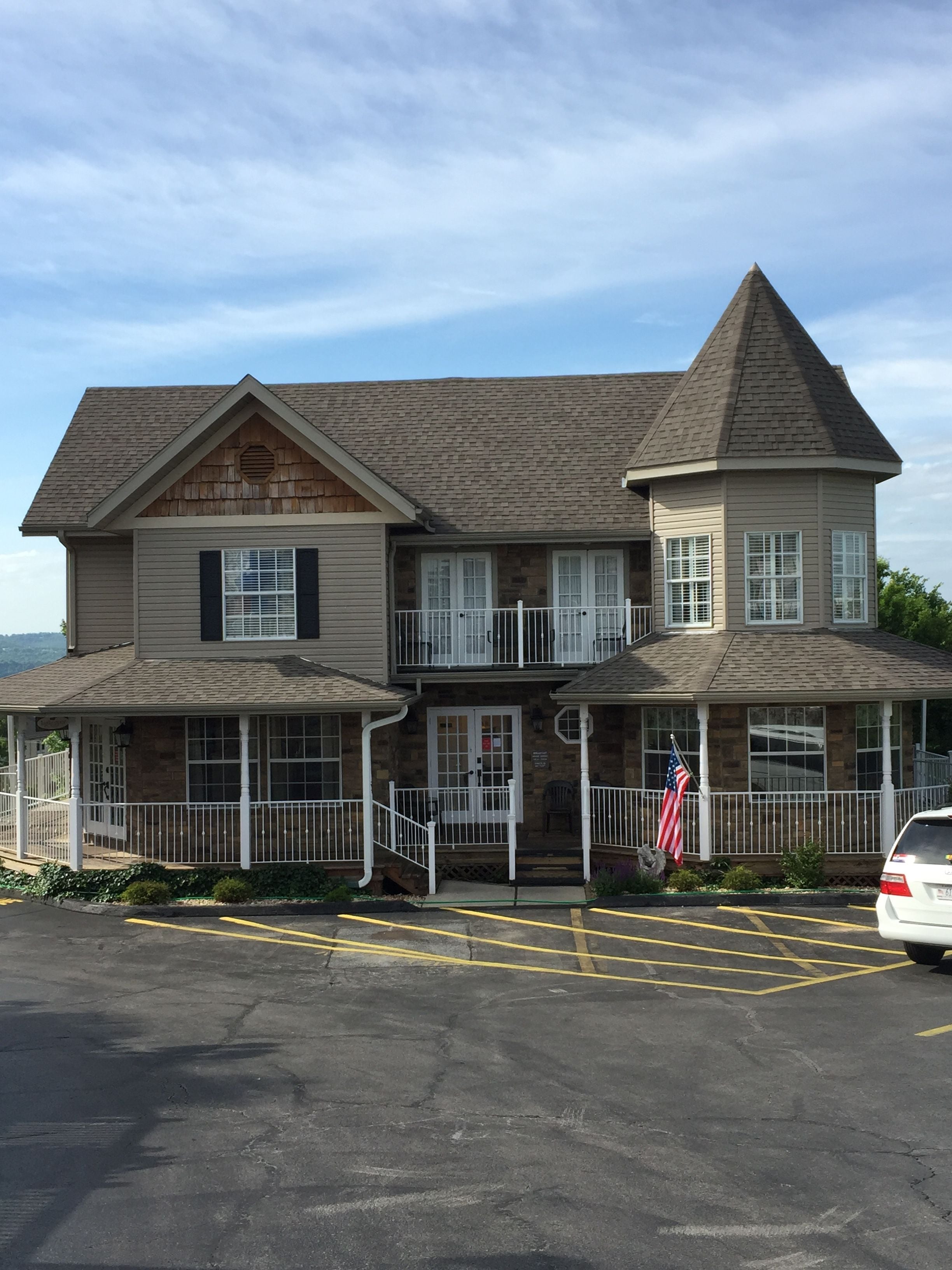 Gazebo Inn