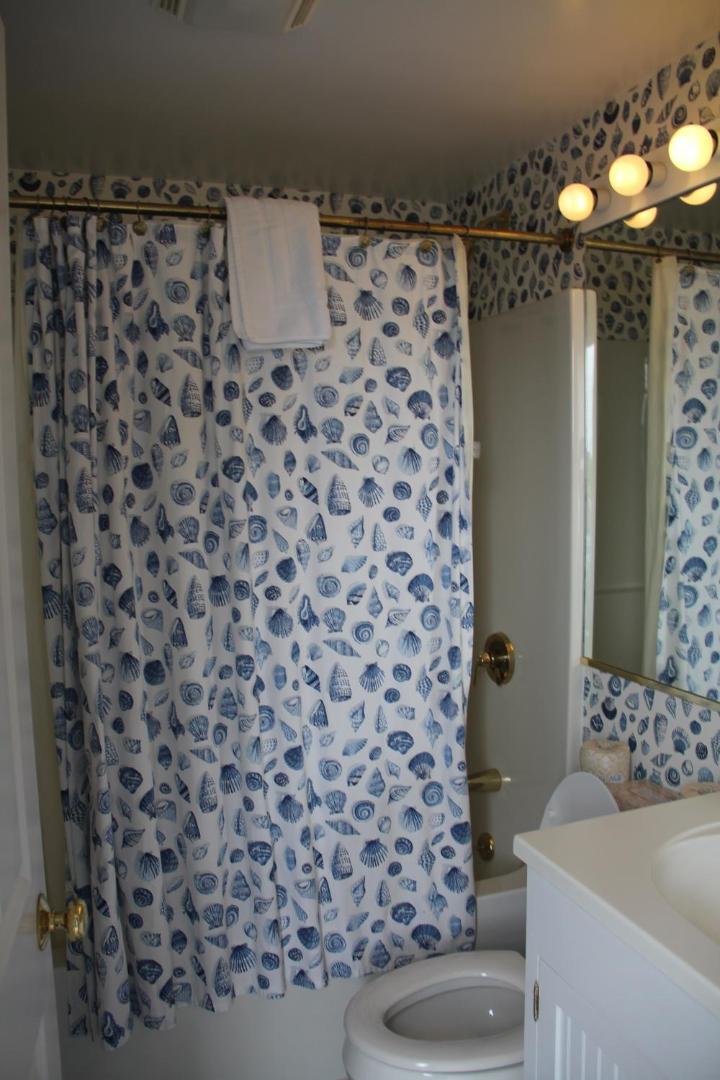 Grand Crowne Resorts - Grand Crowne