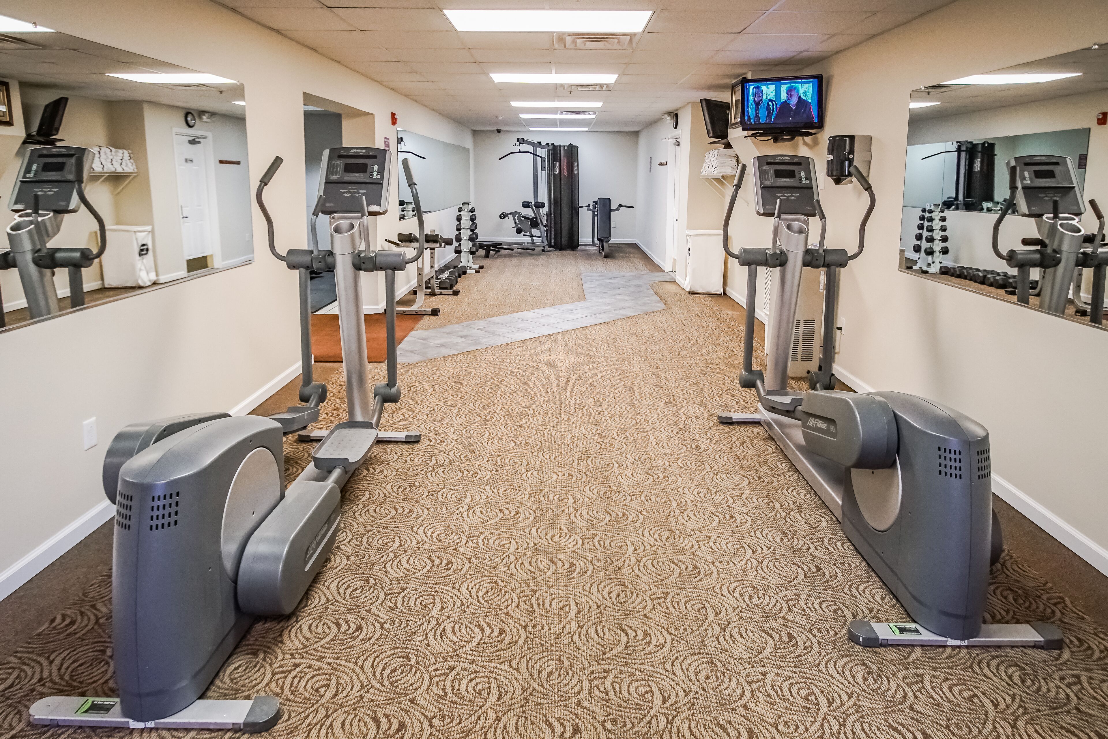 Grand Crowne Resorts - Grand Crowne