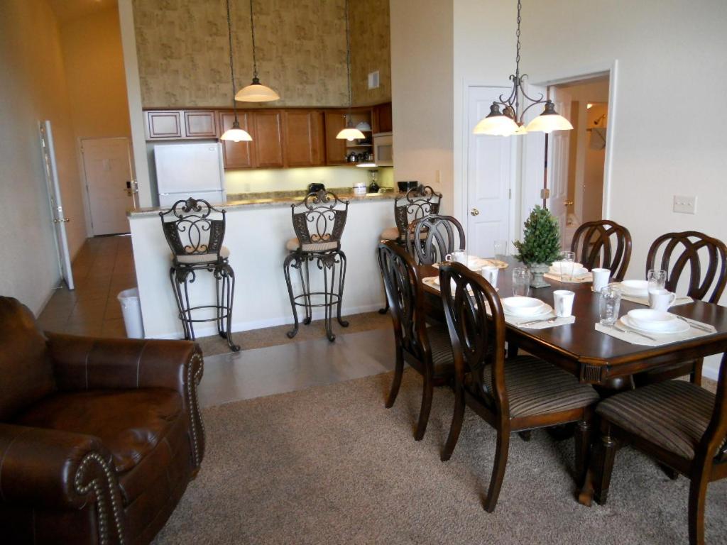 Grand Crowne Resorts - Grand Crowne