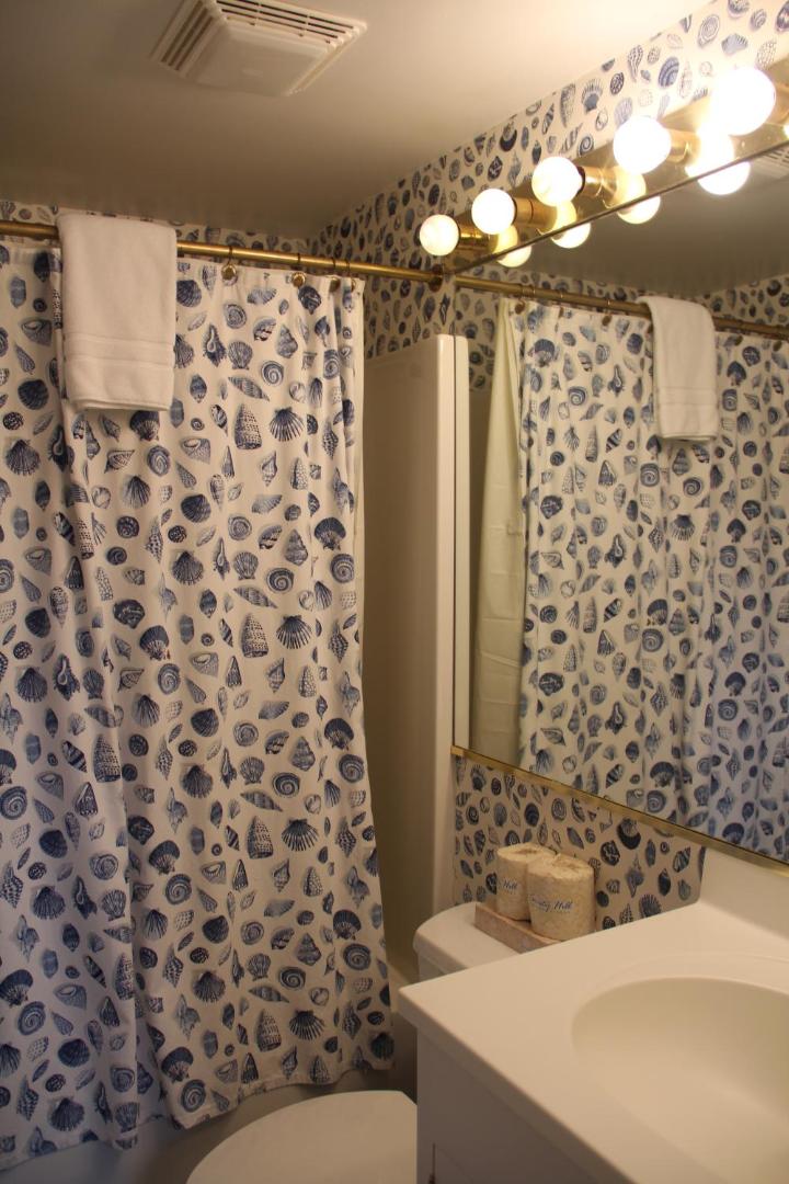 Grand Crowne Resorts - Grand Crowne