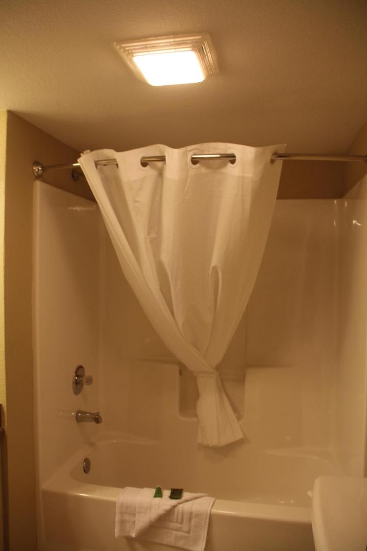 Grand Crowne Resorts - Grand Crowne