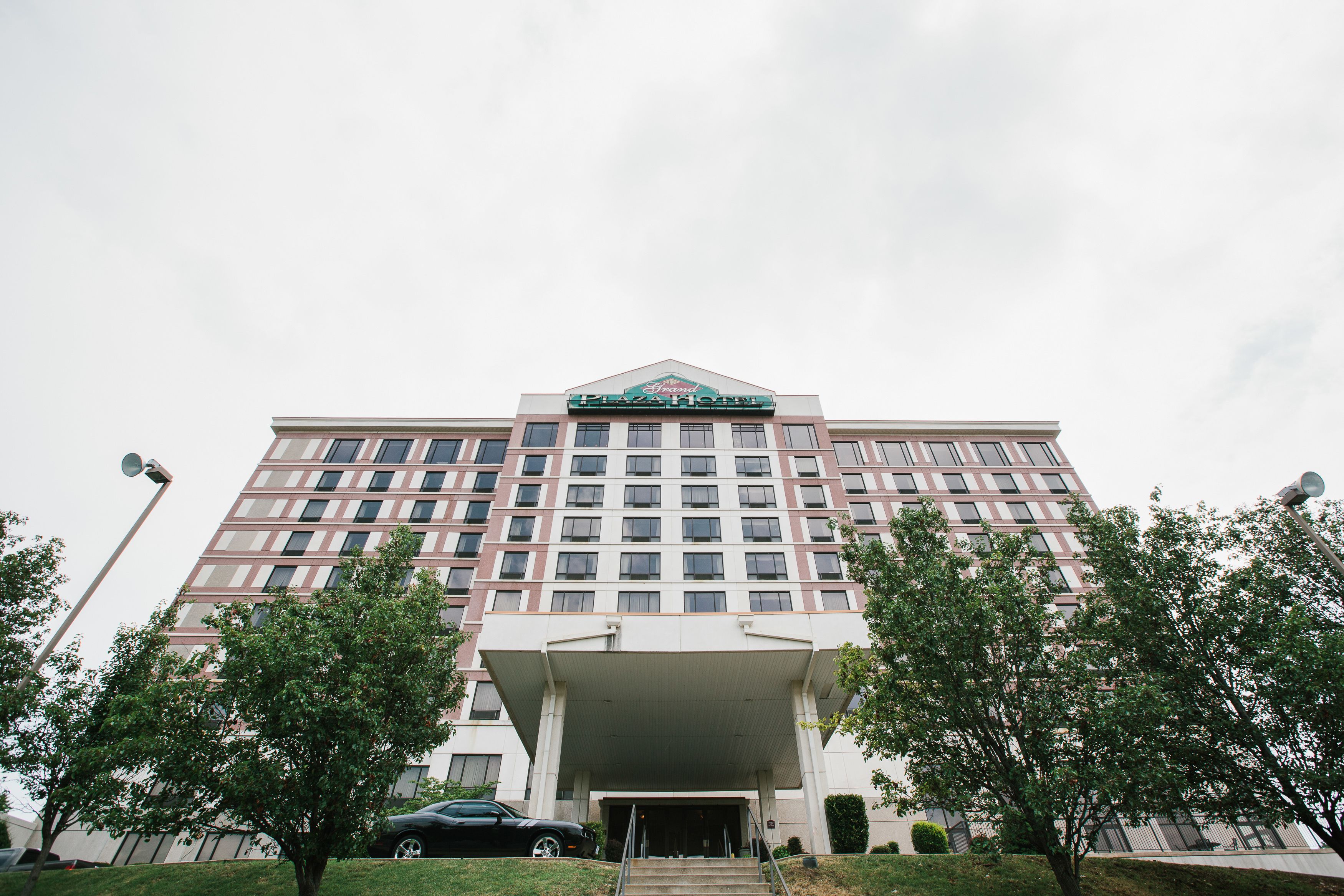 Grand Plaza Hotel & Conference Center